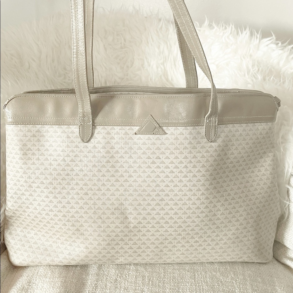 Vintage Liz Claiborne Large Zip Close Tote Bag